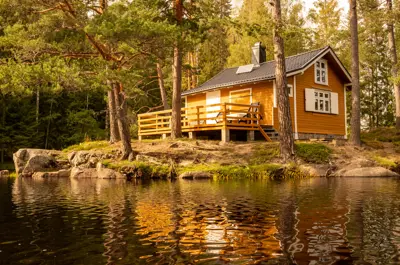 lakeside cabin